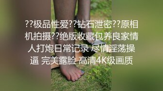 时尚鸭舌帽大奶美乳小姐姐,长相甜美可人,邻家型美女,浴室脱光光撩骚,自嘲想结婚被甩了