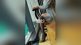  趴下深喉大屌情趣椅子上女上位啪啪做爱盘腿上演观音坐莲掰穴逼逼超级粉红穴