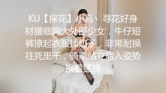 想舔妈妈的骚逼妈妈却不让我舔