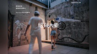 2024.8.27【酒店偷拍】偷情男女的激情一刻，中年人妻欲望强