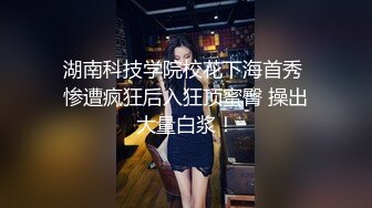 最新商城厕所偷窥红裙漂亮妹子嘘嘘