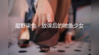 【新片速遞】中年人的3P，全程露脸两男玩一女，大姐被两男用道具各种抽插，享受舔逼舔菊花，口交大鸡巴各种抽插浪荡呻吟