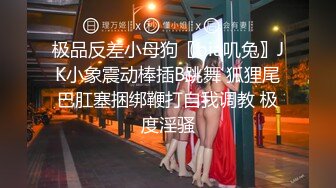 黑客破解家庭网络摄像头偷拍 豪宅里的极品颜值美女和有钱老公的性爱生活旁边还睡着个baby