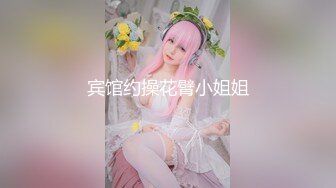 【真实母子乱伦】黑丝妈妈跟儿子公园亭子里做爱，妈妈着急被发现“儿子快点操等下被人看了”