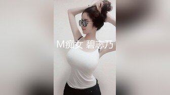 厕所TP高跟黑丝美眉嘘嘘